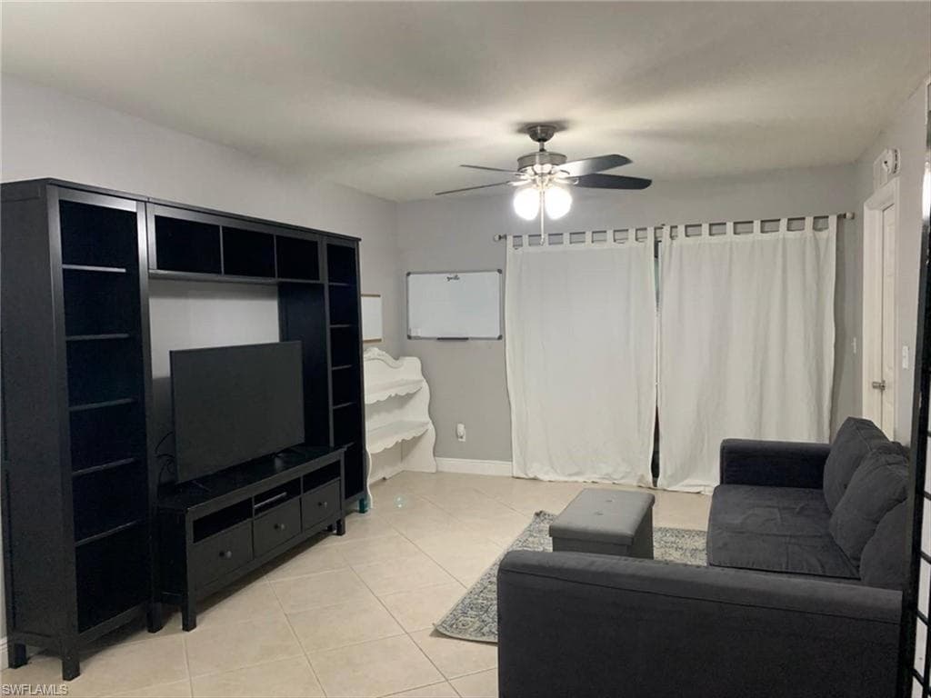 1885 Courtyard Way A102, Naples, FL 34112-10