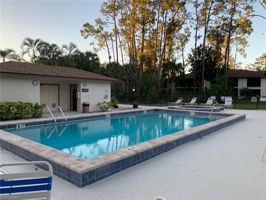 1885 Courtyard Way A102, Naples, FL 34112-17