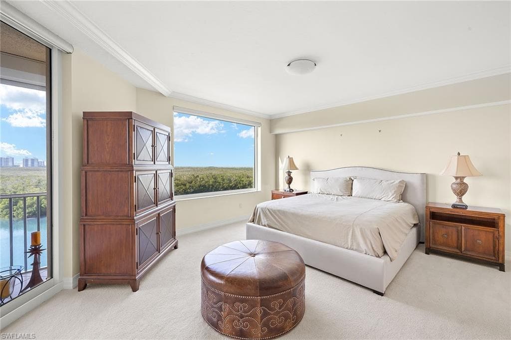 425 Dockside Dr 703, Naples, FL 34110-21