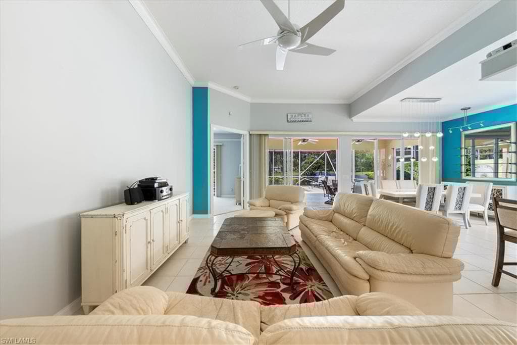 3060 Ellice Way, Naples, FL 34119-6