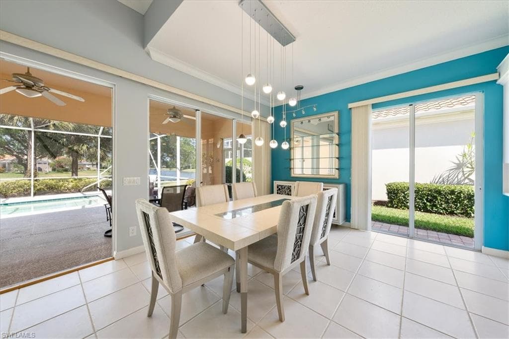 3060 Ellice Way, Naples, FL 34119-7