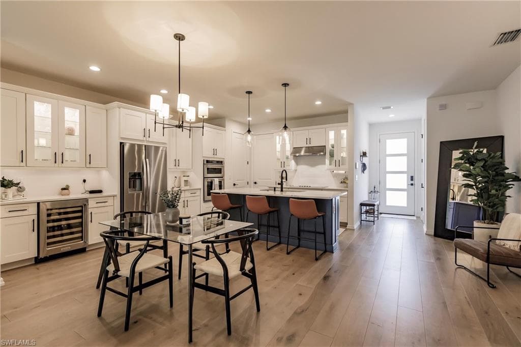 13005 Pembroke Dr, Naples, FL 34105-14