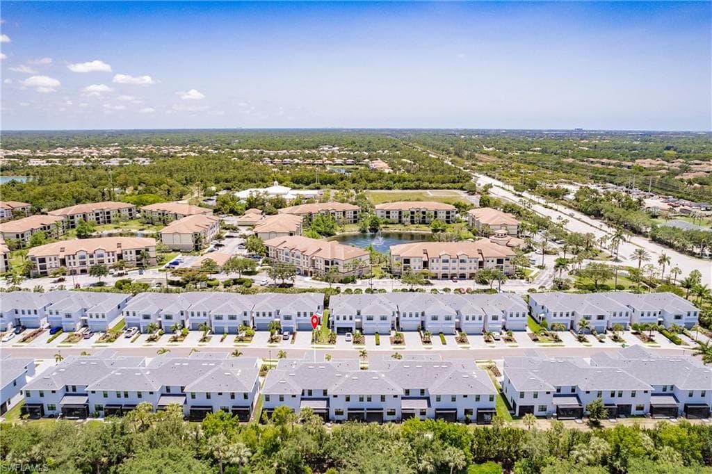 13005 Pembroke Dr, Naples, FL 34105-48