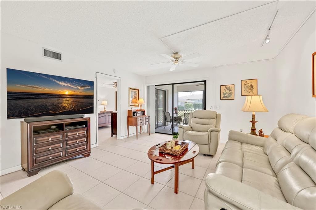 151 Cypress Way E C103, Naples, FL 34110-13