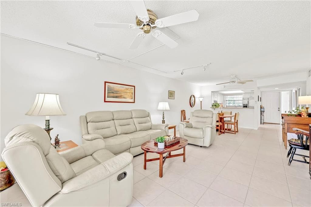 151 Cypress Way E C103, Naples, FL 34110-14