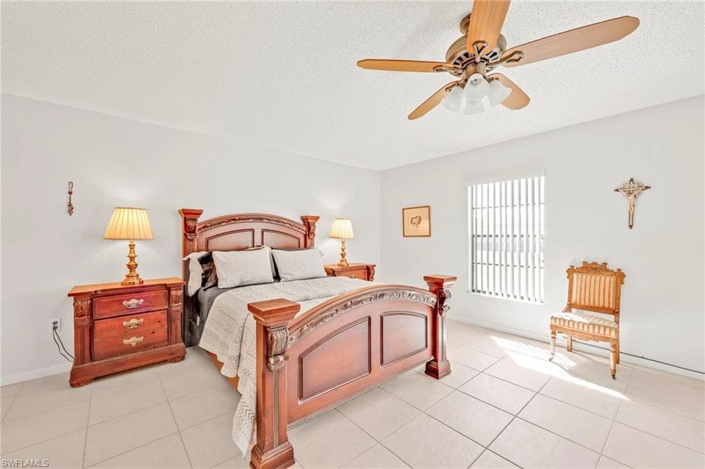151 Cypress Way E C103, Naples, FL 34110-16