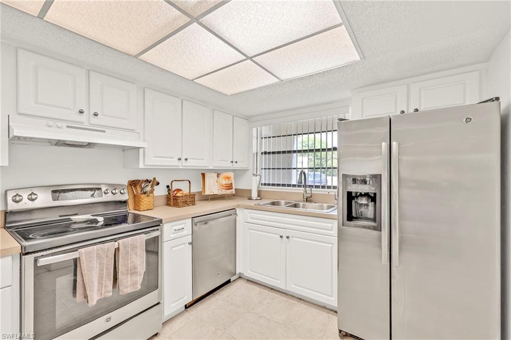 151 Cypress Way E C103, Naples, FL 34110-7