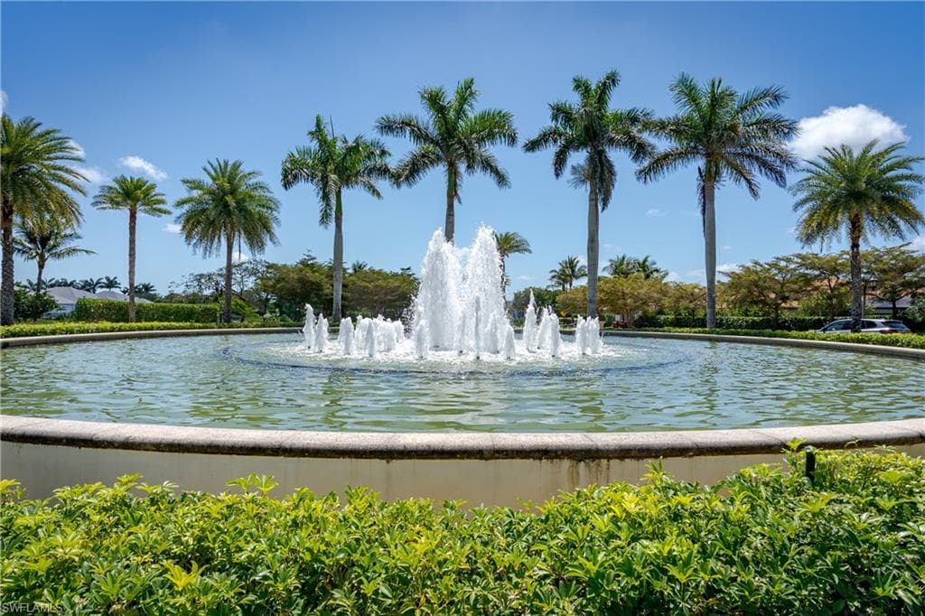 3287 Kumamoto Ln, Naples, FL 34114-32