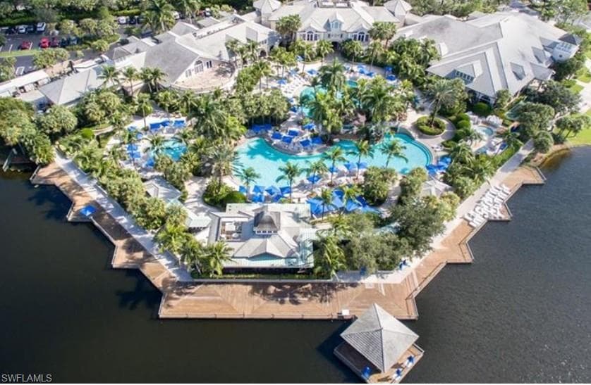 3287 Kumamoto Ln, Naples, FL 34114-34