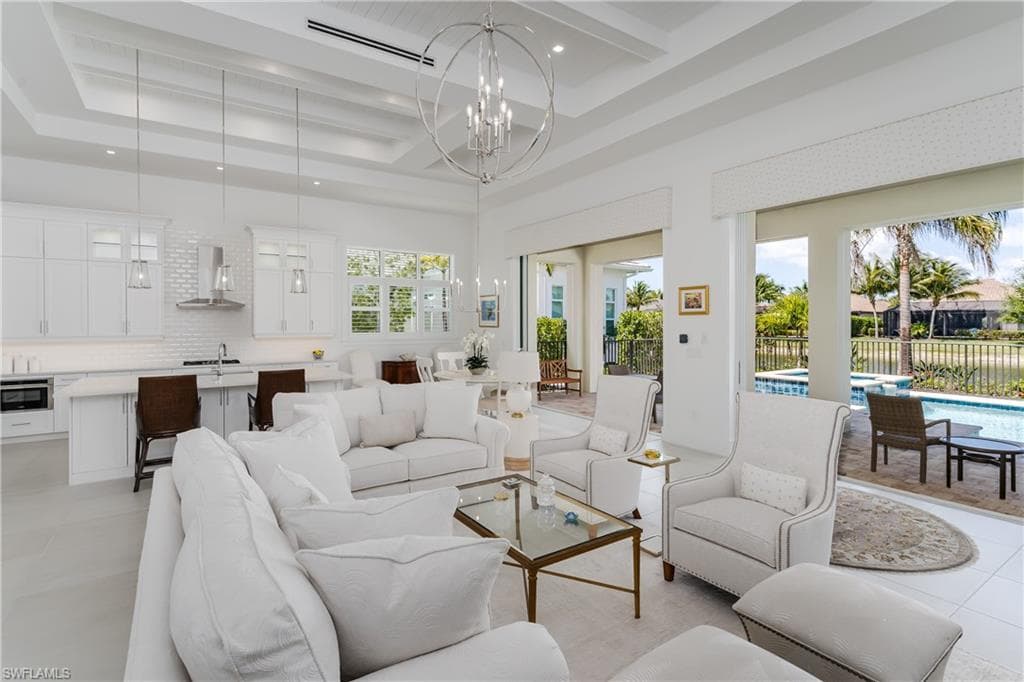 3287 Kumamoto Ln, Naples, FL 34114-6