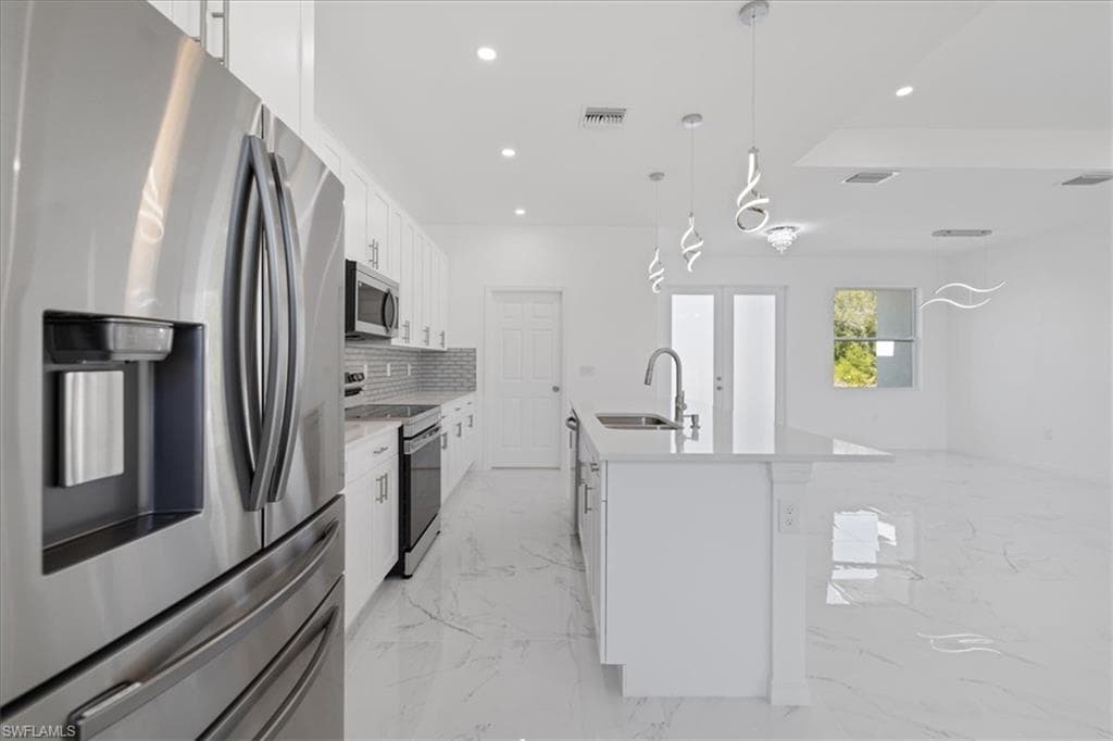 1508 Hibiscus Ave, Lehigh Acres, FL 33972-13