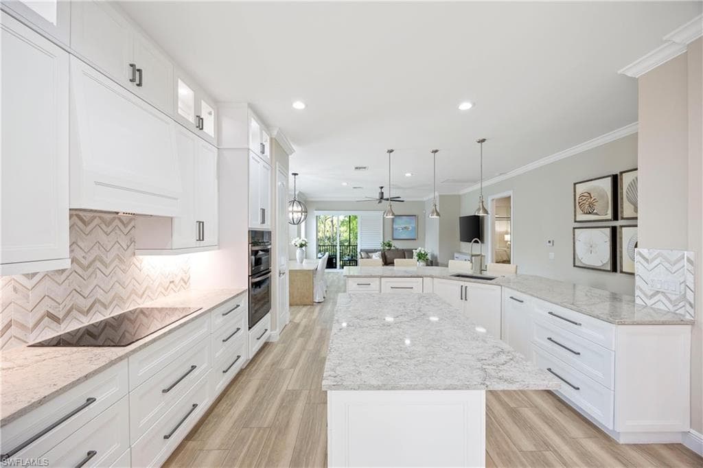 1385 Remington Ct 8201, Naples, FL 34110-14