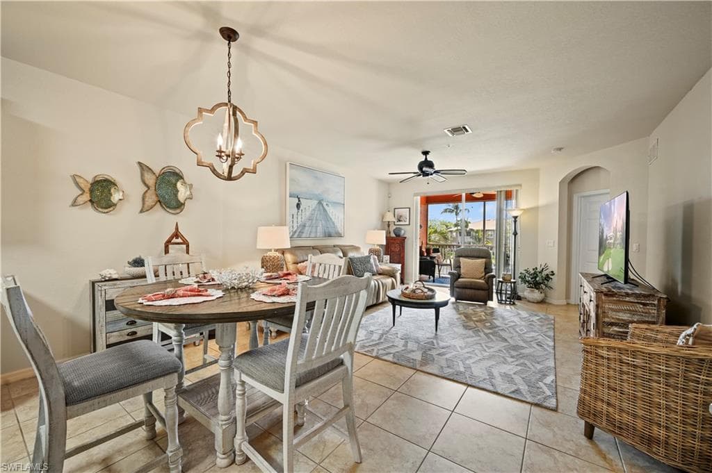 9621 Spanish Moss Way 3823, Bonita Springs, FL 34135-13