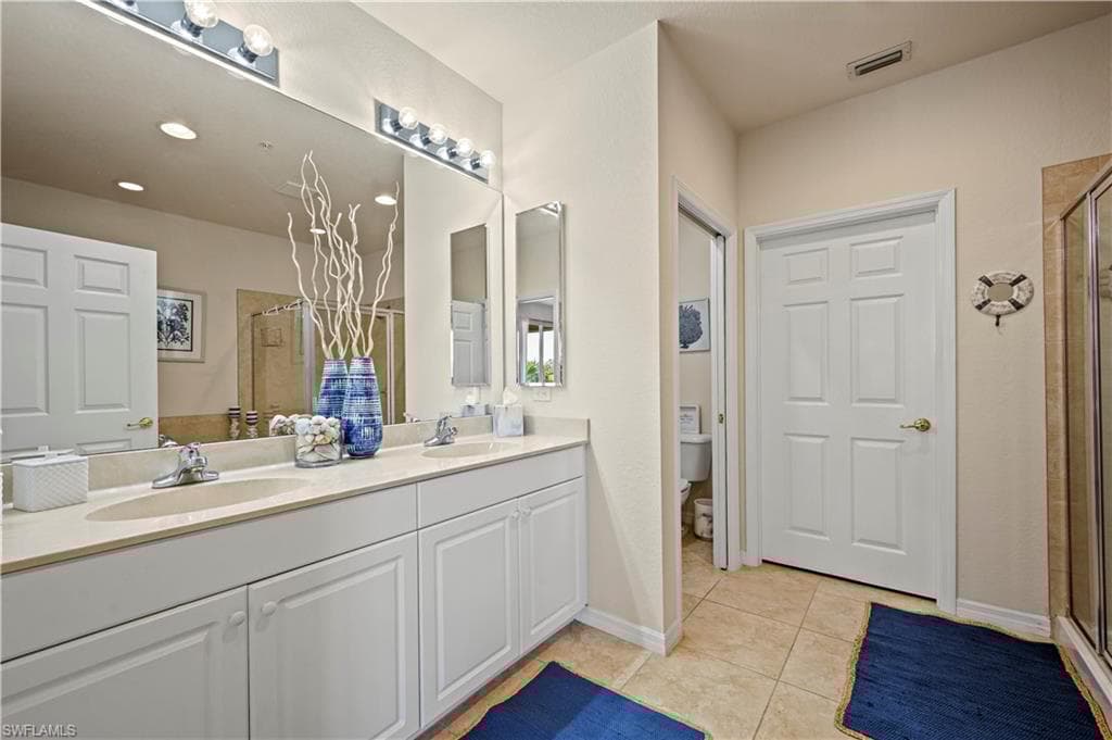 9621 Spanish Moss Way 3823, Bonita Springs, FL 34135-23