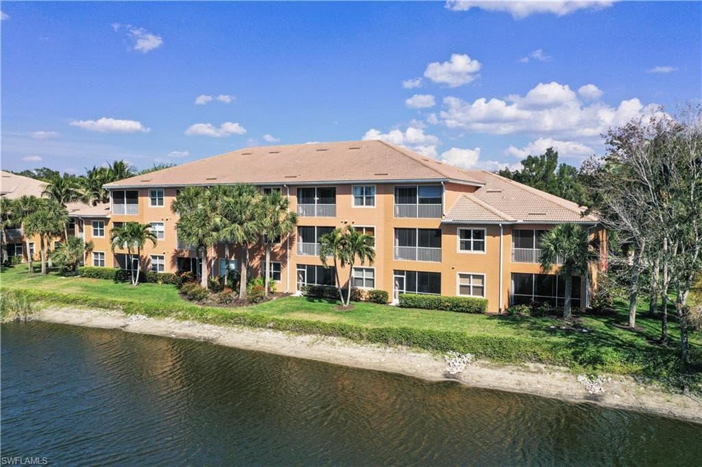 9621 Spanish Moss Way 3823, Bonita Springs, FL 34135-29