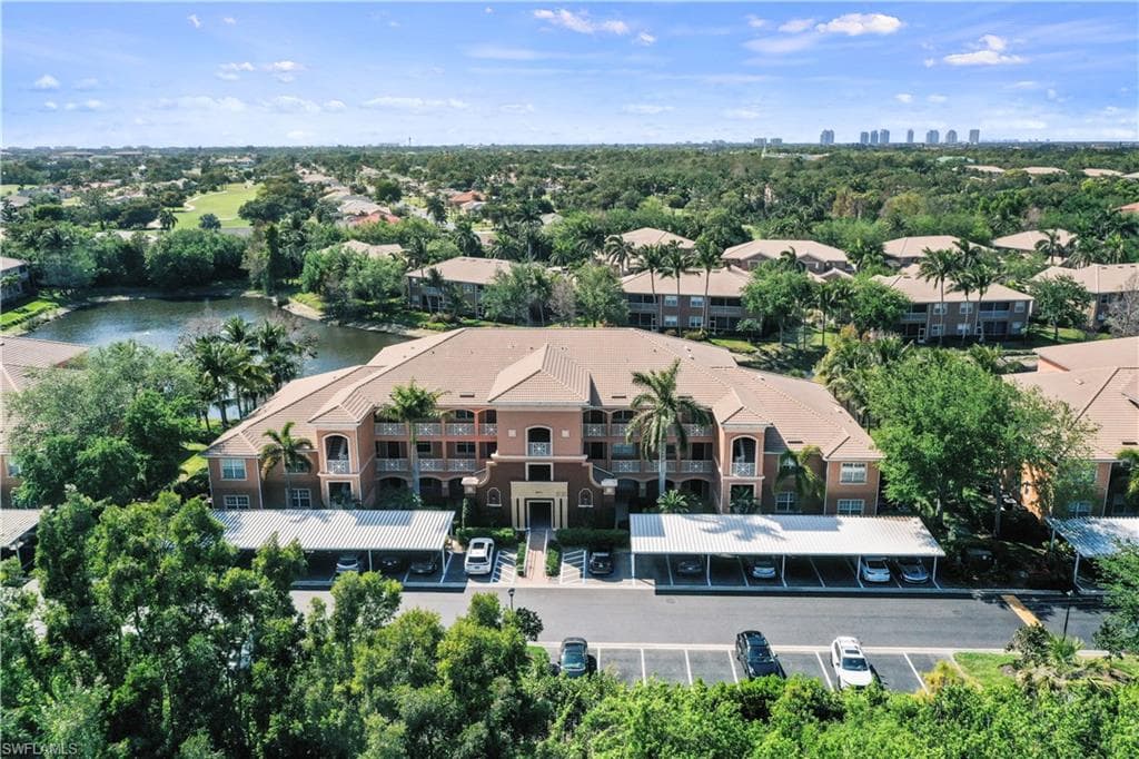 9621 Spanish Moss Way 3823, Bonita Springs, FL 34135-5
