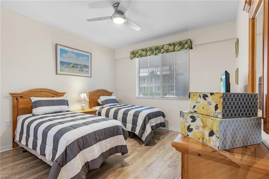 7955 Mahogany Run Ln 512, Naples, FL 34113-17