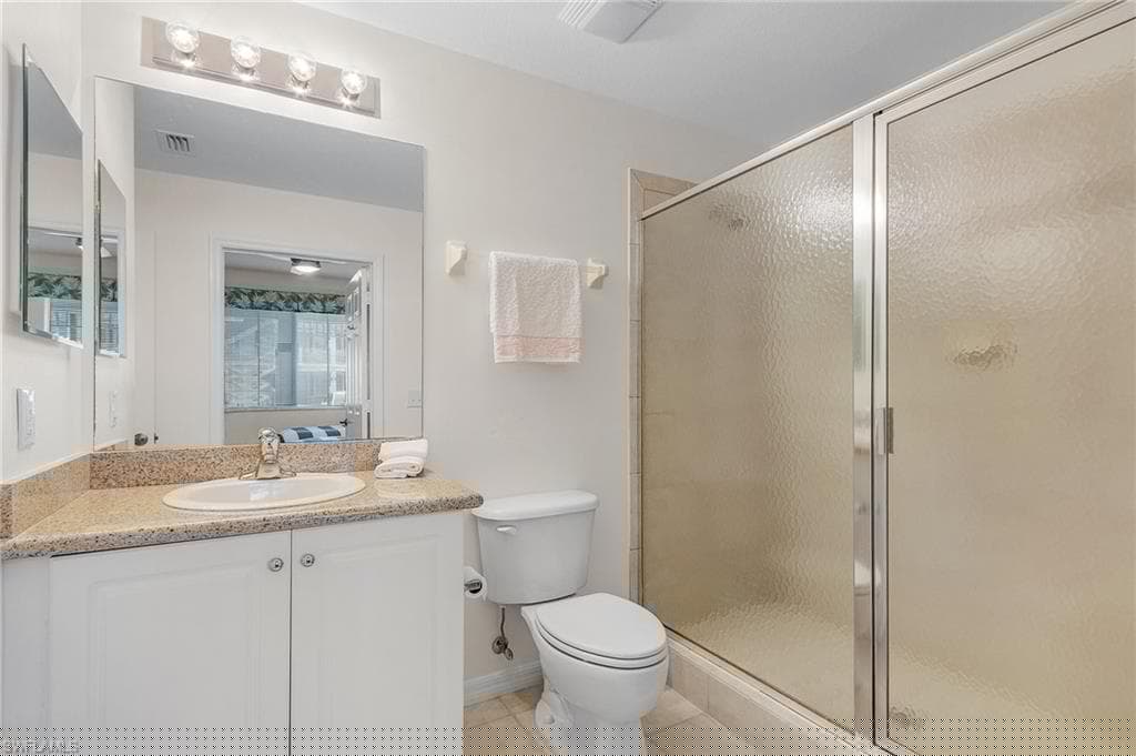 7955 Mahogany Run Ln 512, Naples, FL 34113-18