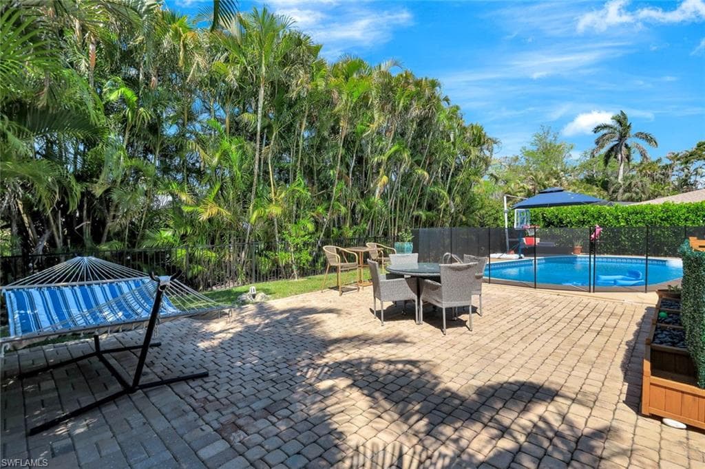 4521 Rosea Ct, Naples, FL 34104-31