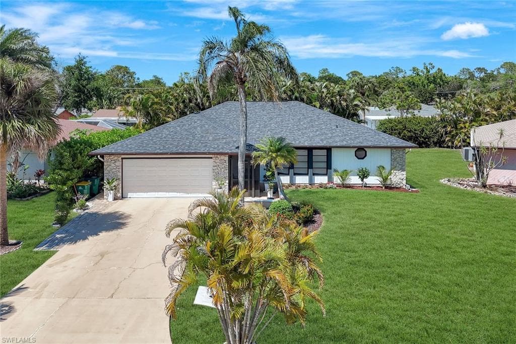 4521 Rosea Ct, Naples, FL 34104-40
