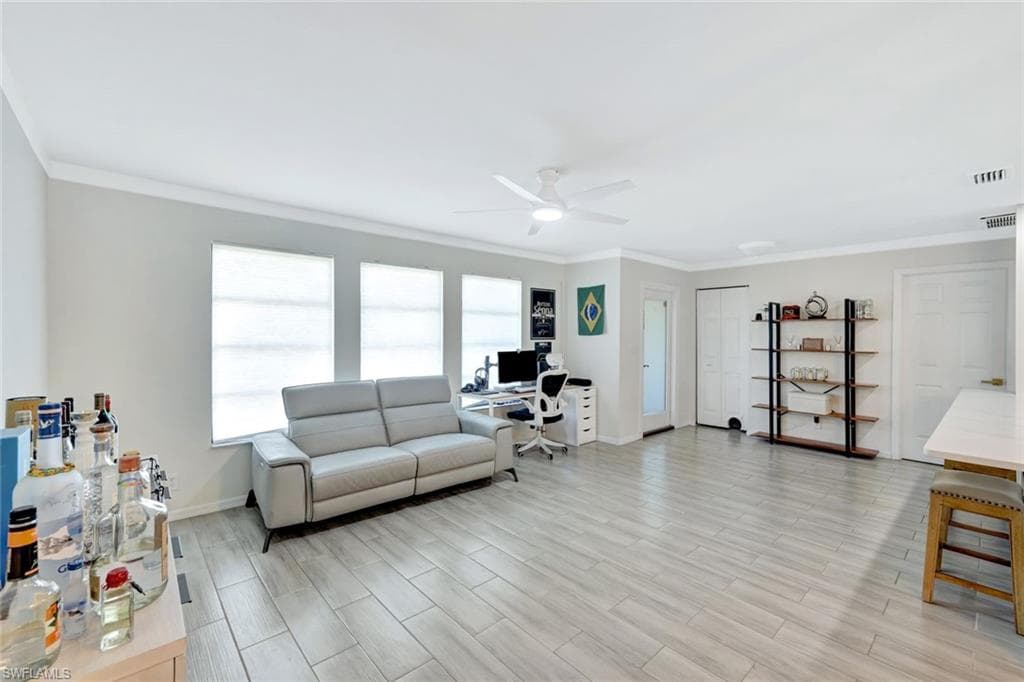 4521 Rosea Ct, Naples, FL 34104-7