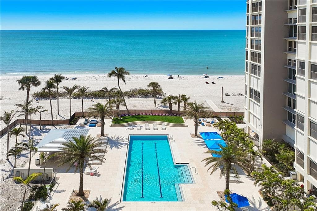 4051 Gulf Shore Blvd N 1205, Naples, FL 34103-23