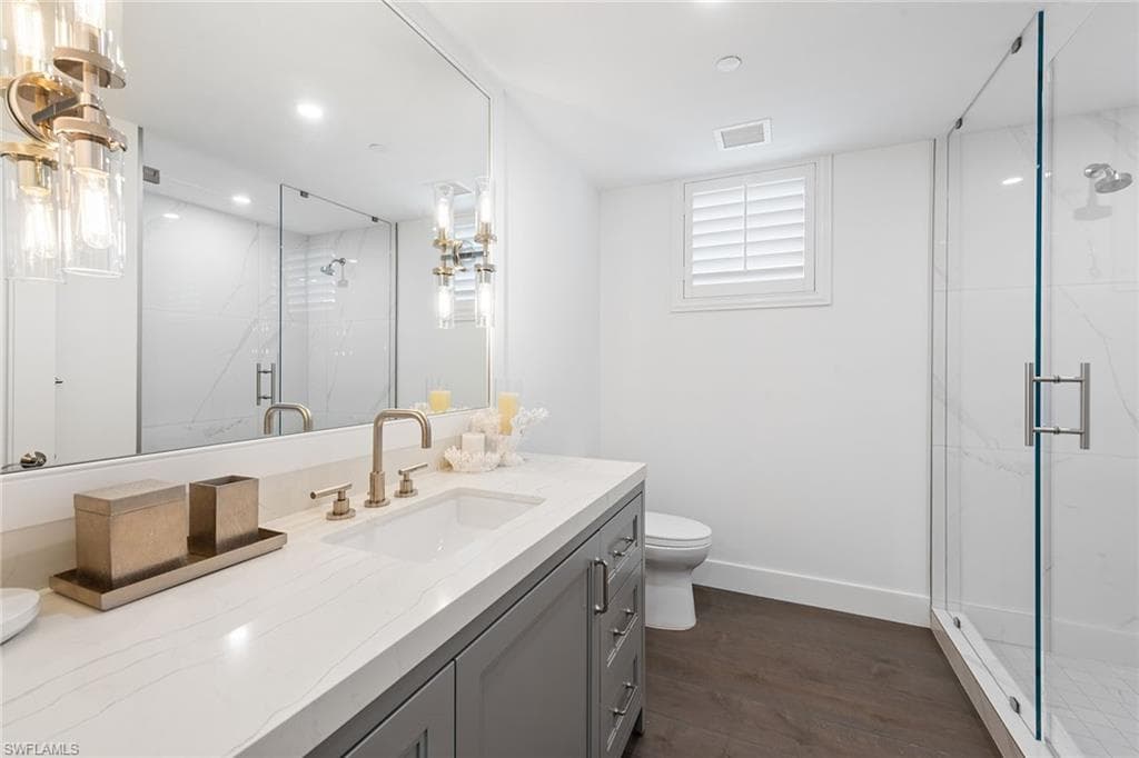 13945 Old Coast Rd 406, Naples, FL 34110-17