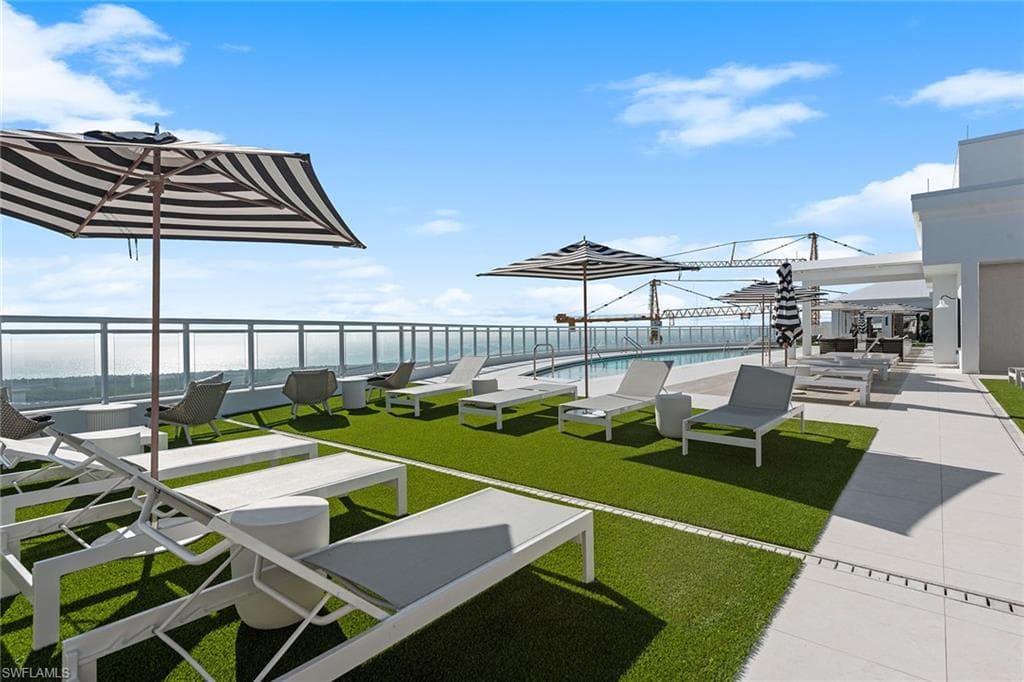13945 Old Coast Rd 406, Naples, FL 34110-32