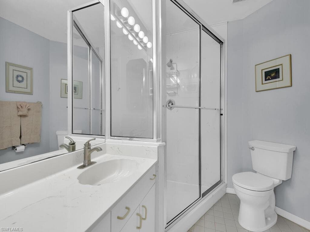 2702 Kings Lake Blvd 204, Naples, FL 34112-19