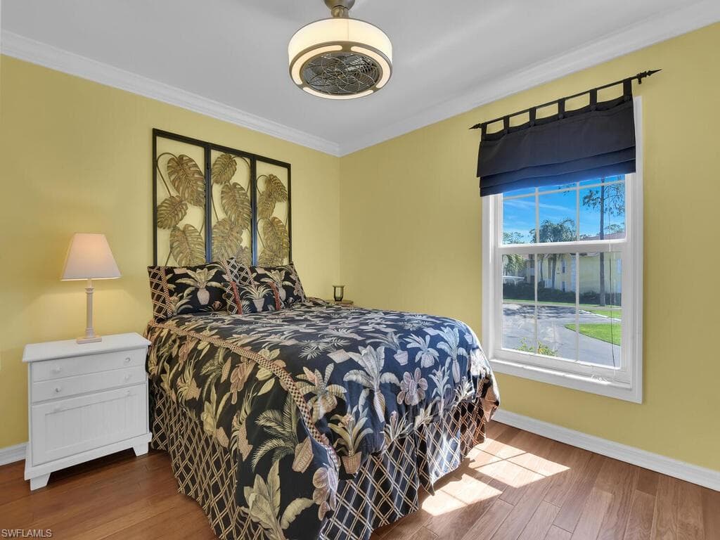 2702 Kings Lake Blvd 204, Naples, FL 34112-20