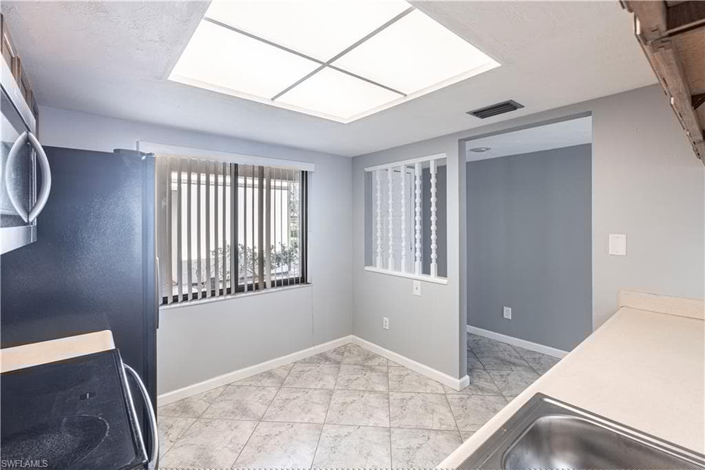 5857 Rattlesnake Hammock Rd 101, Naples, FL 34117-9
