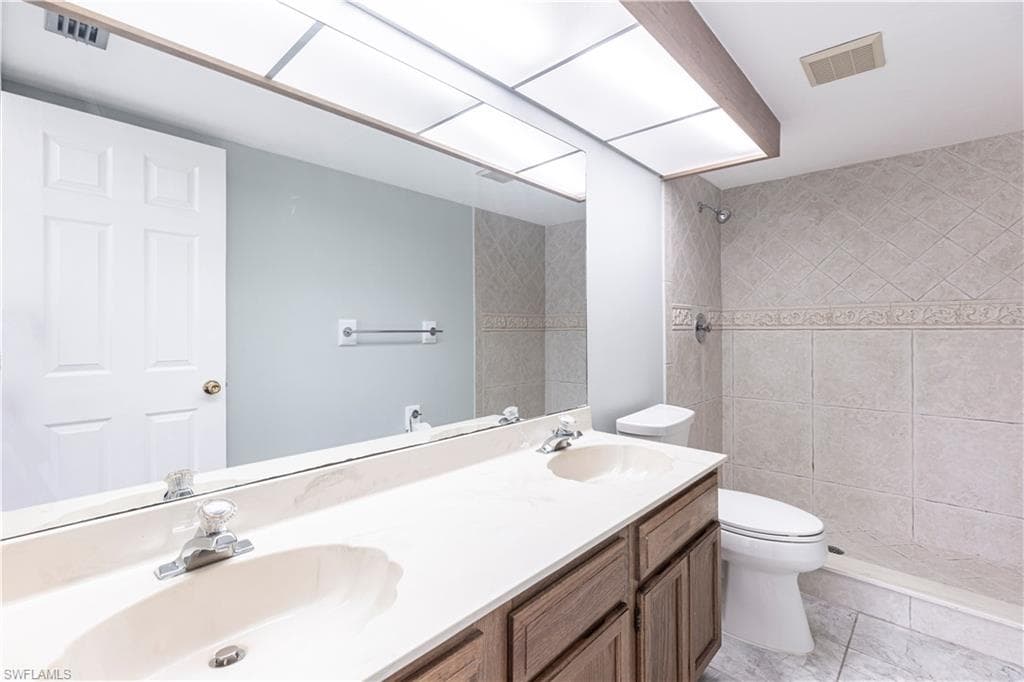 5857 Rattlesnake Hammock Rd 101, Naples, FL 34117-14