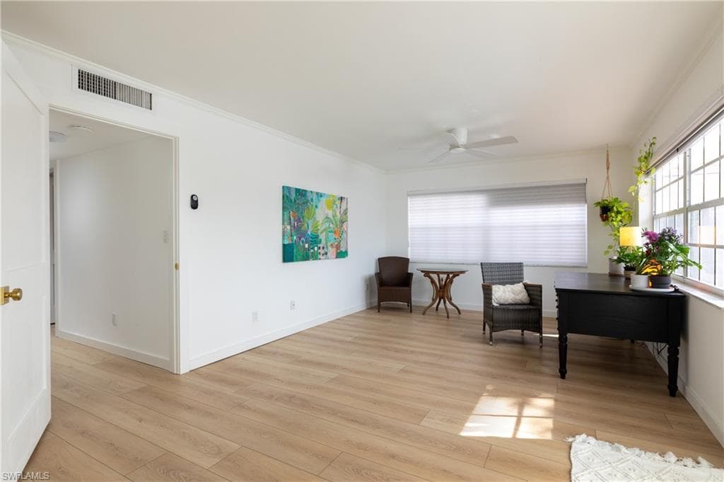 511 98th Ave N, Naples, FL 34108-29