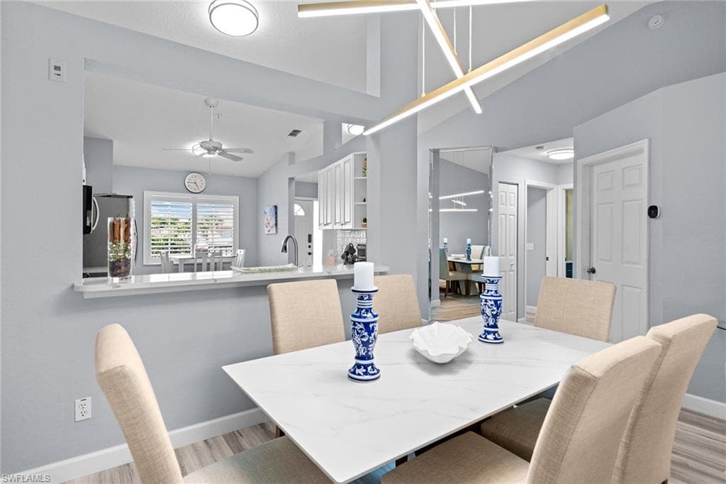 9022 Michael Cir 210, Naples, FL 34113-10