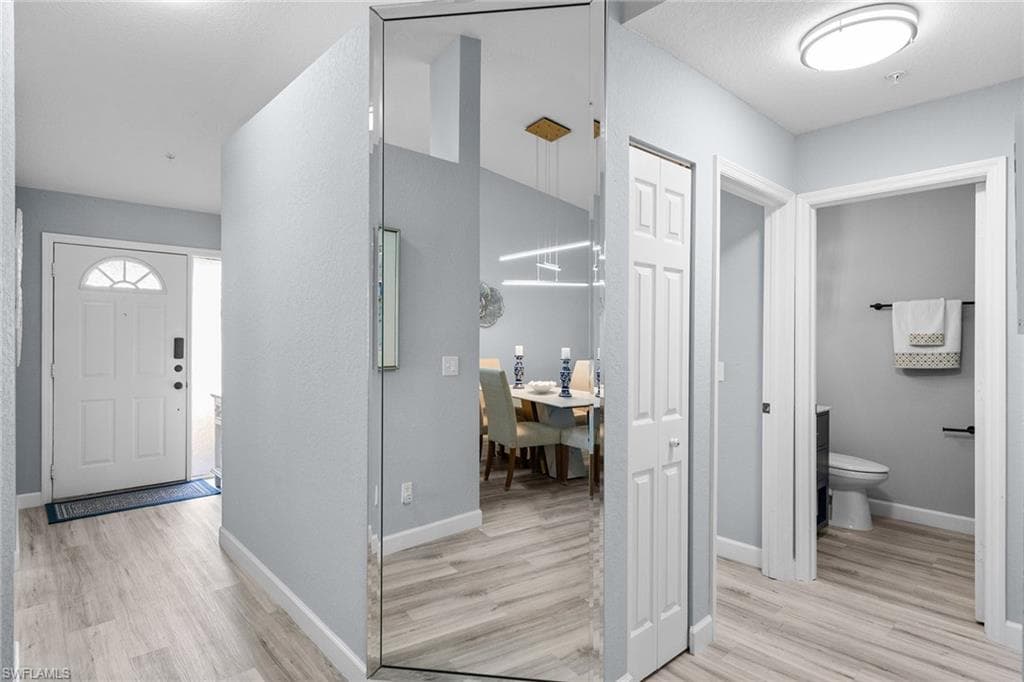 9022 Michael Cir 210, Naples, FL 34113-11