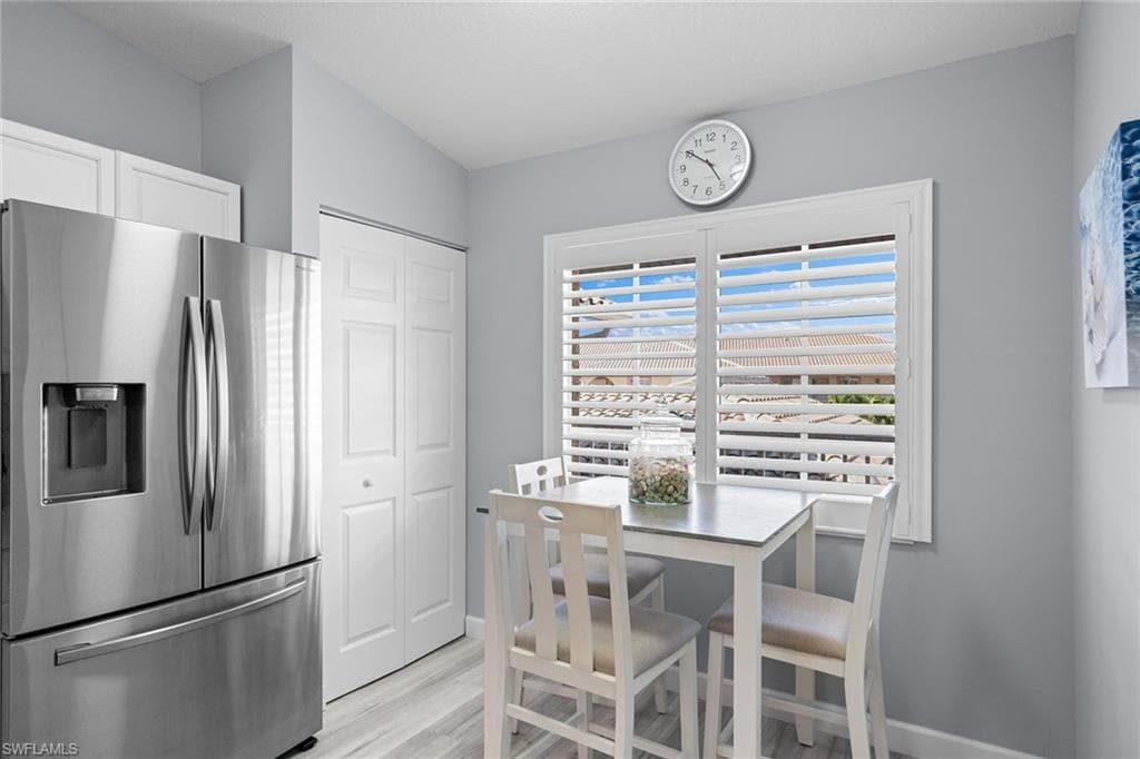 9022 Michael Cir 210, Naples, FL 34113-16