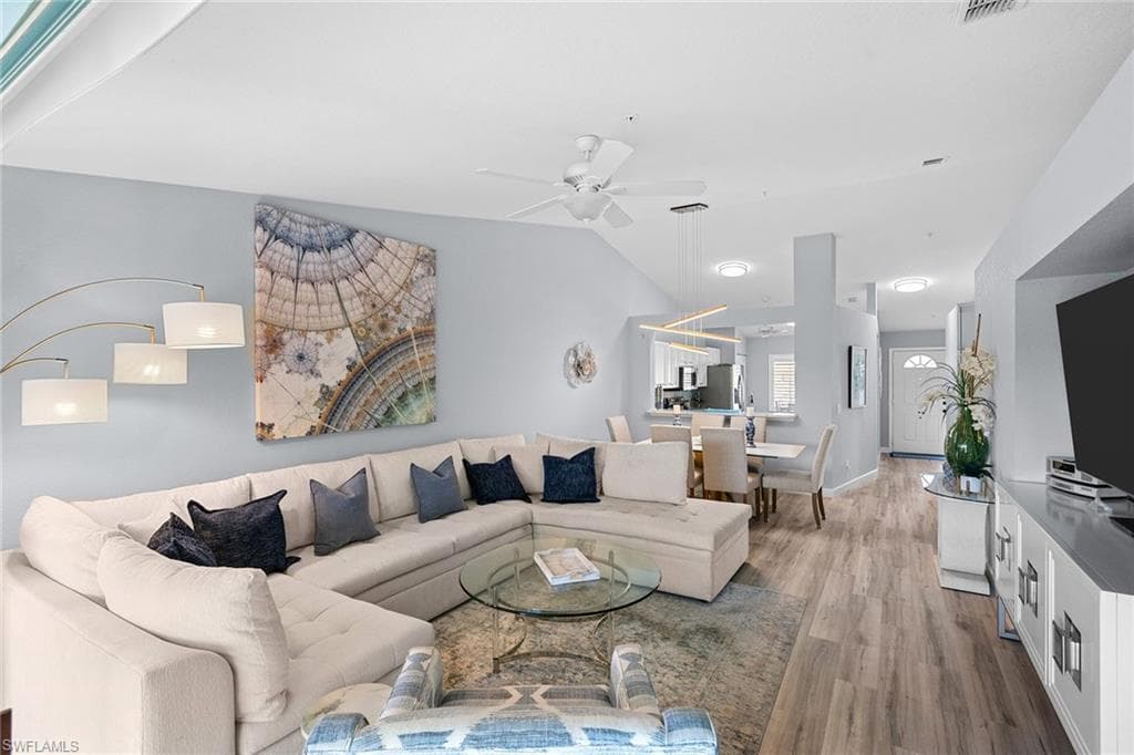 9022 Michael Cir 210, Naples, FL 34113-18