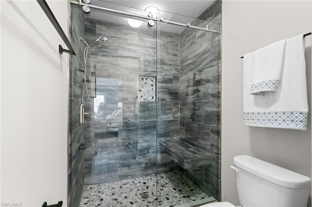 9022 Michael Cir 210, Naples, FL 34113-4