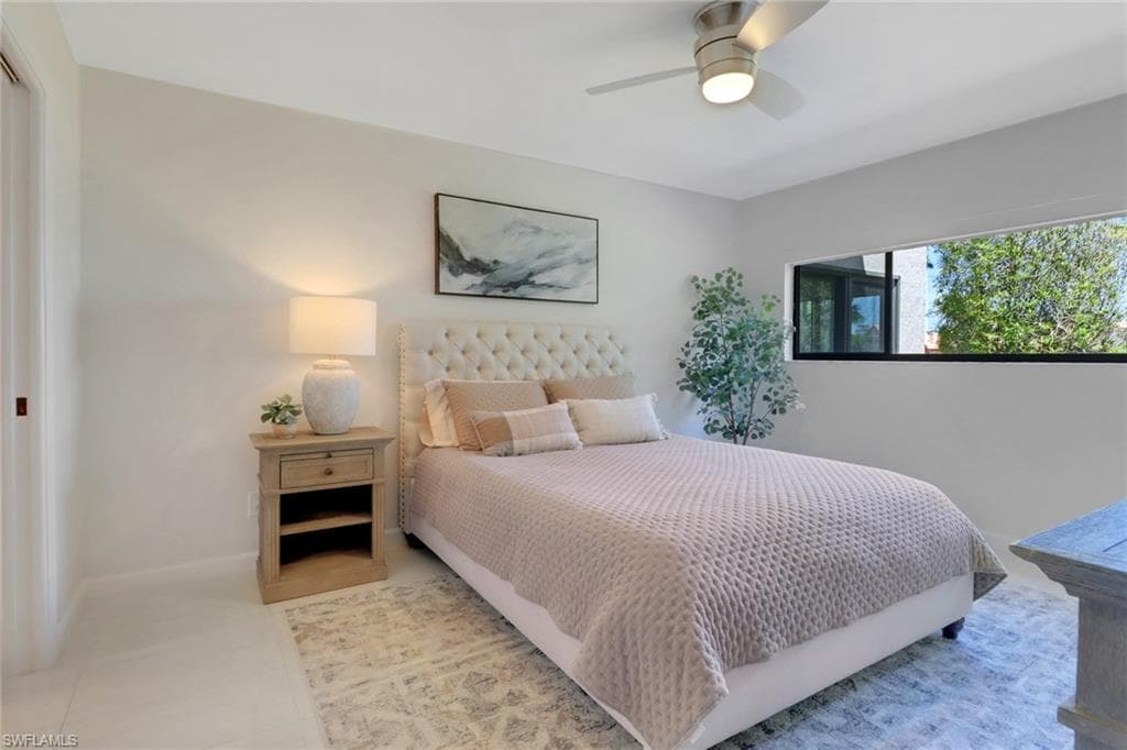15450 Cedarwood Ln 103, Naples, FL 34110-12