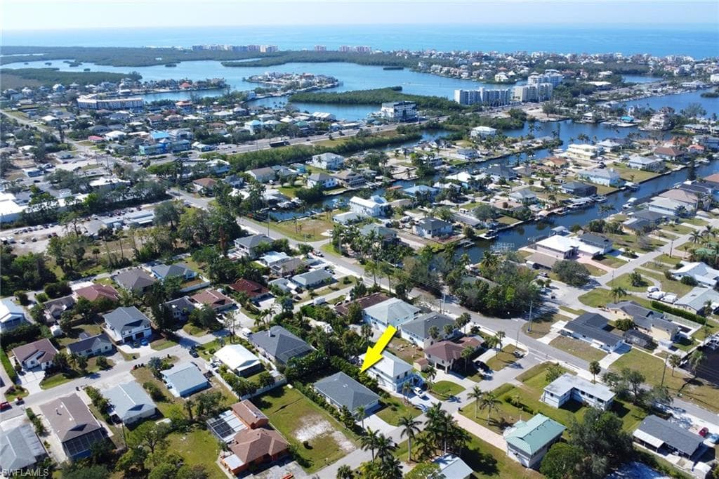 4465 Mariner Rd, Bonita Springs, FL 34134-32