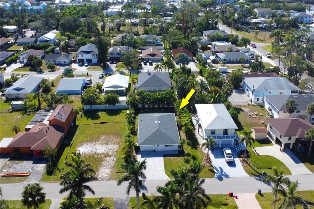 4465 Mariner Rd, Bonita Springs, FL 34134-33
