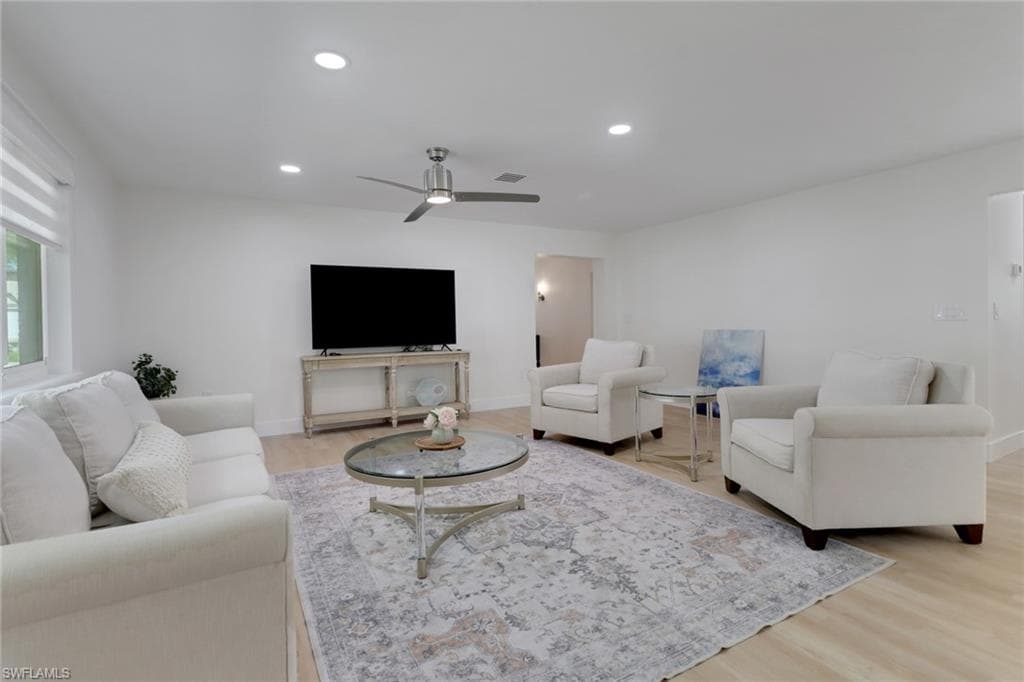 4465 Mariner Rd, Bonita Springs, FL 34134-8
