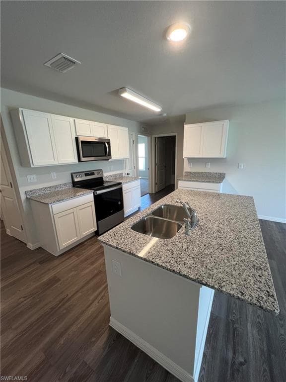 9084 Aegean Cir, Lehigh Acres, FL 33936-10