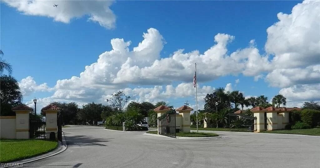 9084 Aegean Cir, Lehigh Acres, FL 33936-29