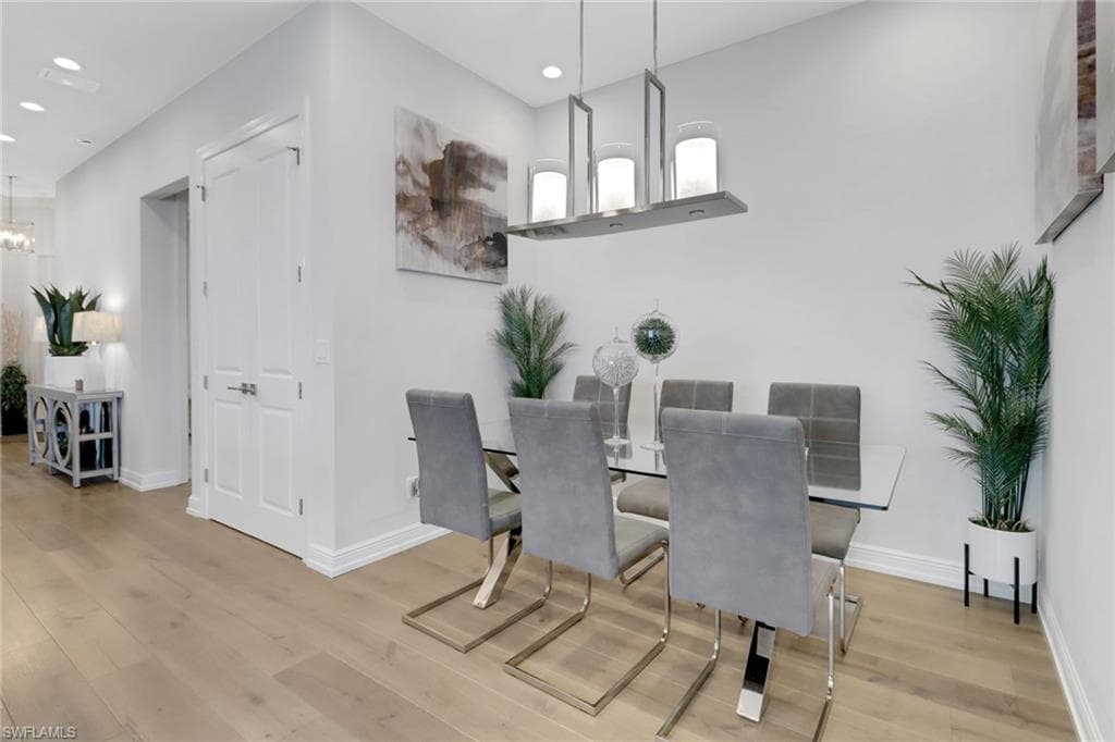 9048 Mayreau Way, Naples, FL 34114-9