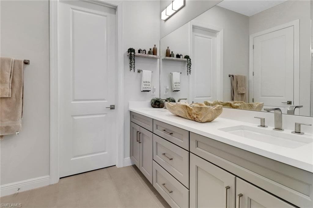 9048 Mayreau Way, Naples, FL 34114-16
