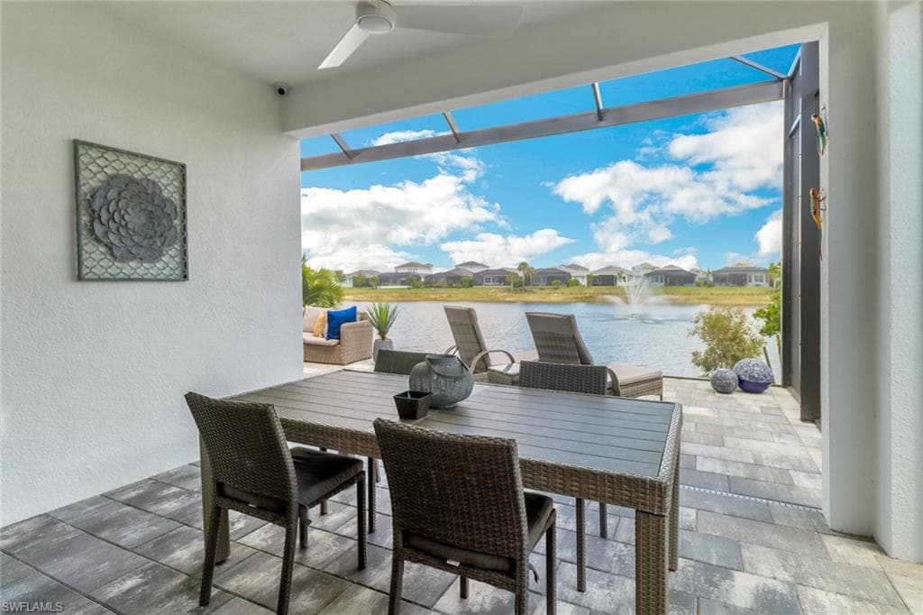 9048 Mayreau Way, Naples, FL 34114-19