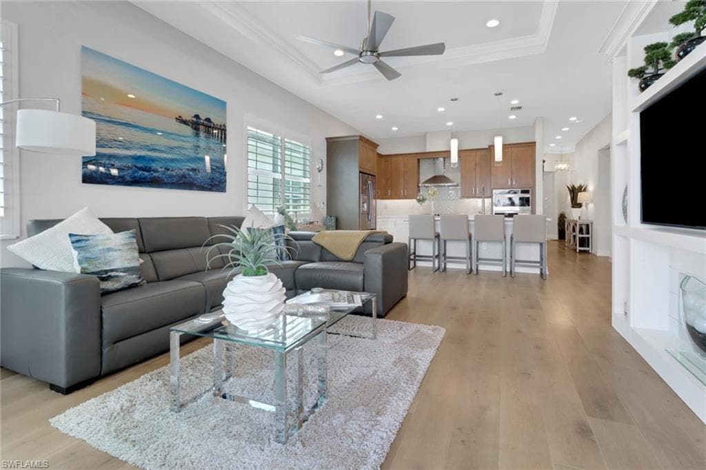 9048 Mayreau Way, Naples, FL 34114-8
