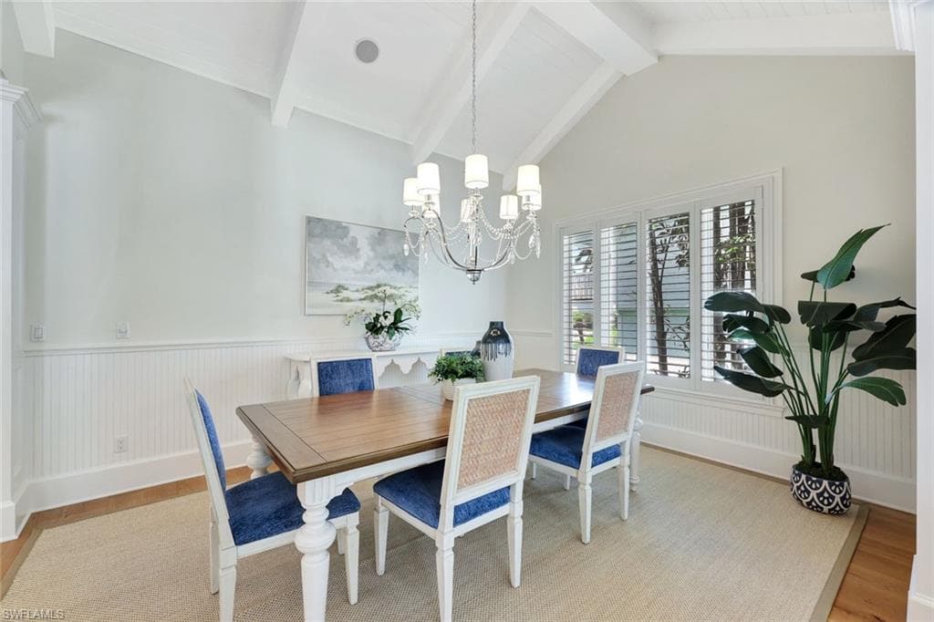 455 13th Ave S, Naples, FL 34102-16