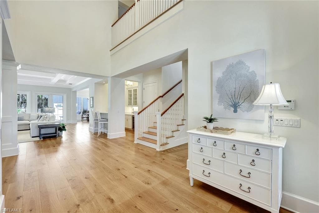 455 13th Ave S, Naples, FL 34102-19